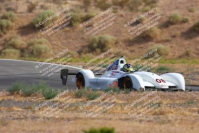 media/Jun-01-2025-CalClub SCCA (Sun) [[eae223c5dd]]/Group 3/Qualifying/